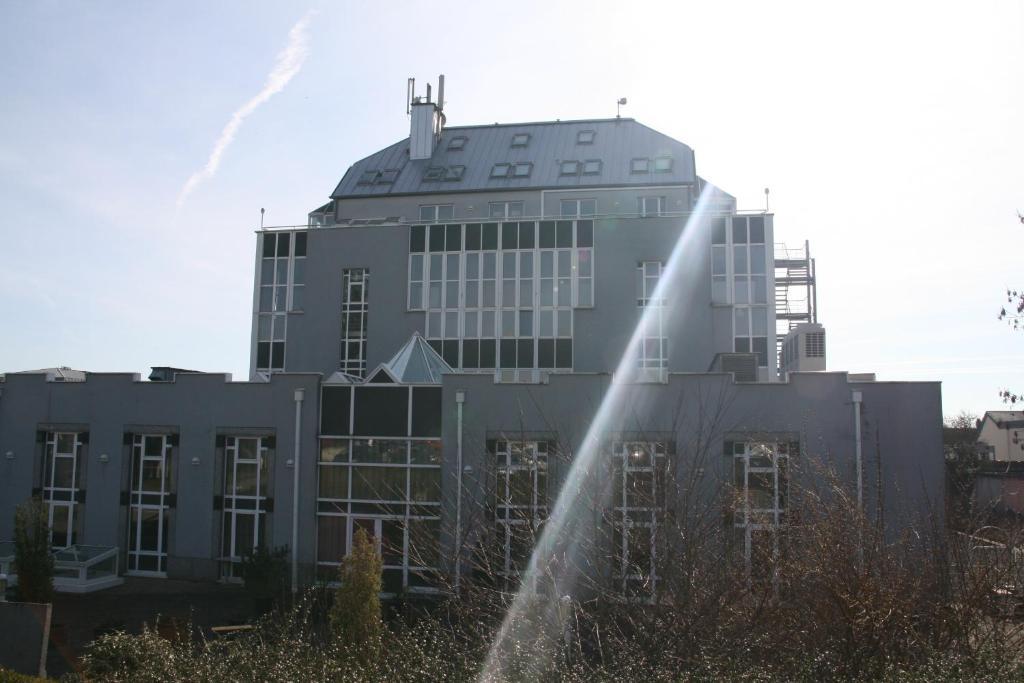 Hotel Olivier Щрасен Екстериор снимка