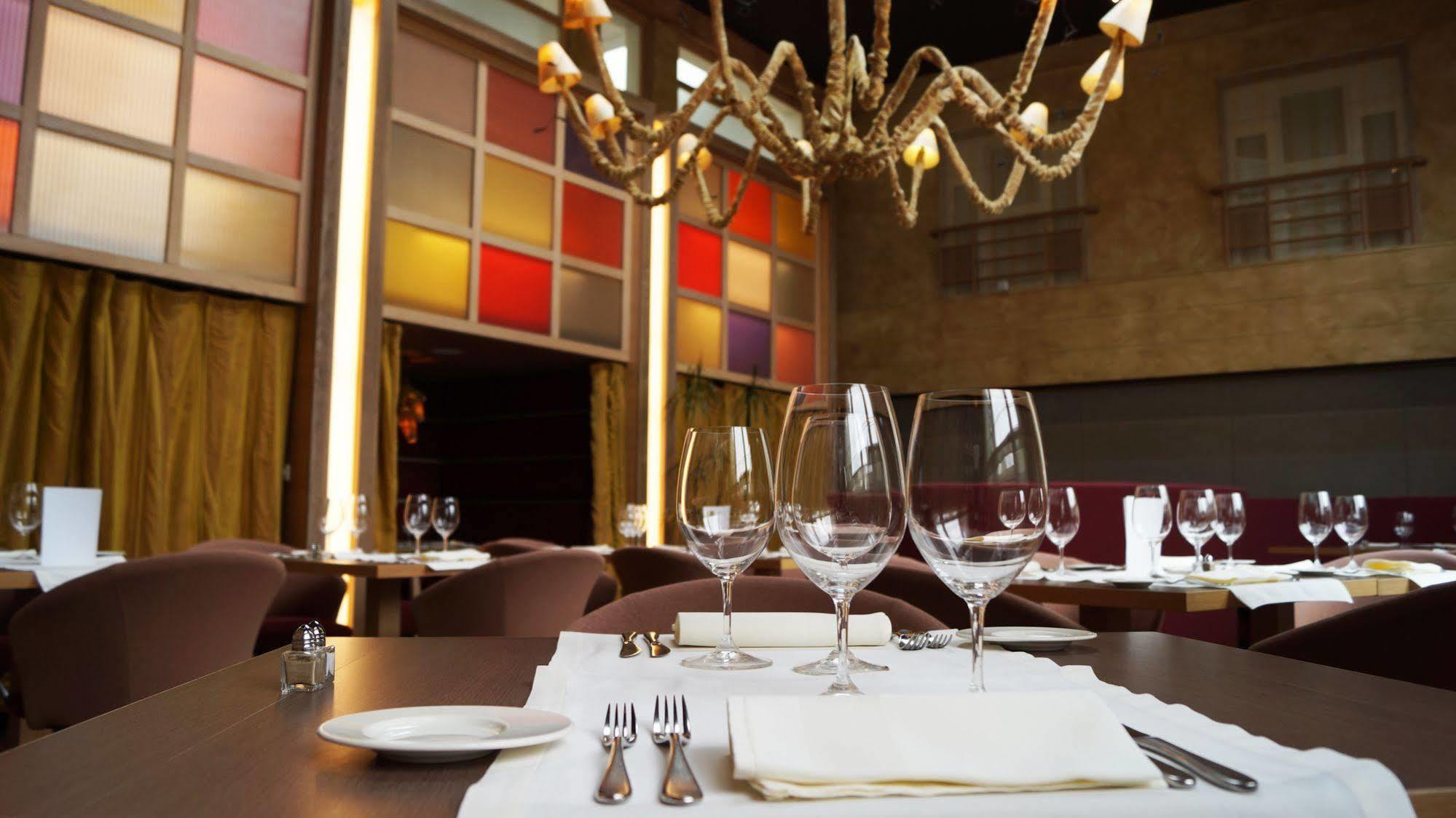 Hotel Olivier Щрасен Екстериор снимка